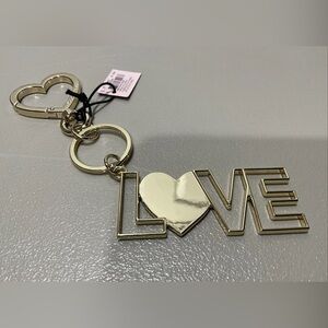 NWT Victorias Secret LOVE keychain super cute💖